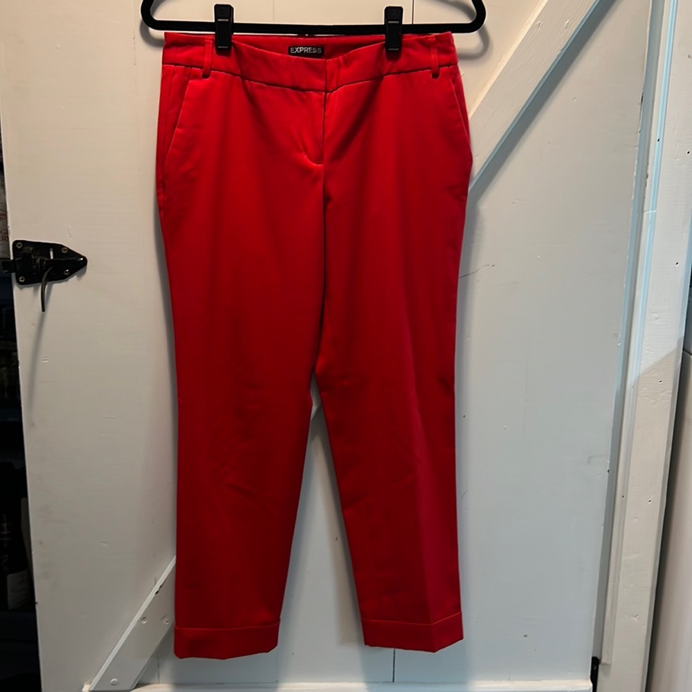 Express Red Editor Pant. Ankle length size 4